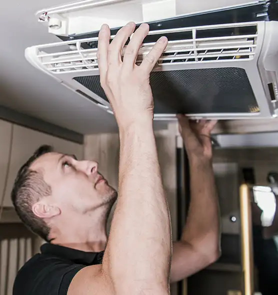  Professional Licensed And Insured Cleaners in Norton Shores, MI